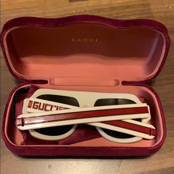 Gucci unisex sunglasses - Picture 1 of 6